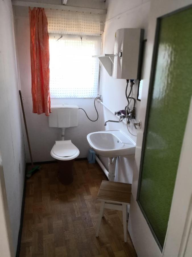 Domki Letniskowe Delfin Mrzeżyno Exterior foto
